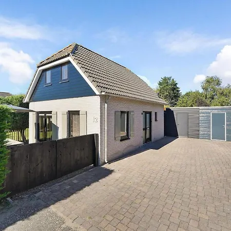 Holiday home Zuiderdiep 12 - Noordzeepark Ouddorp