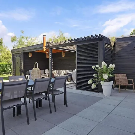 Holiday home Zuiderdiep 12 - Noordzeepark Not Intended For Company Or Work-related