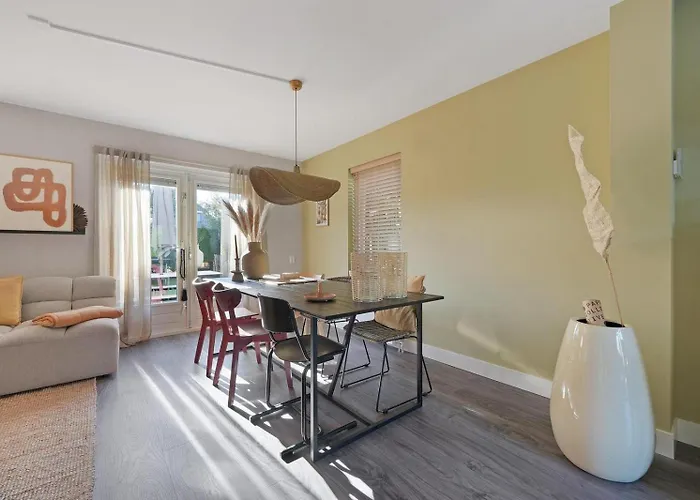 Zuiderdiep 12 - Noordzeepark Not Intended For Company Or Work-related