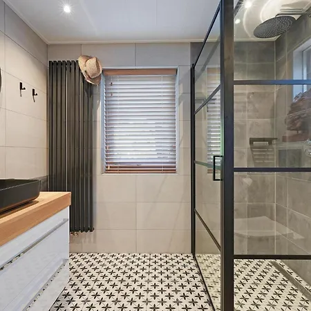 Zuiderdiep 12 - Noordzeepark Not Intended For Company Or Work-related Vakantiehuis Ouddorp