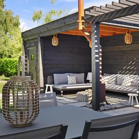 Vakantiehuis Zuiderdiep 12 - Noordzeepark Not Intended For Company Or Work-related Ouddorp