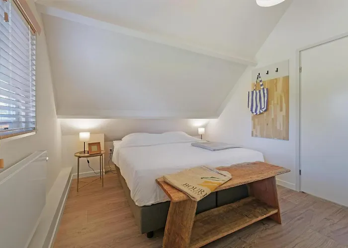 Zuiderdiep 12 - Noordzeepark Not Intended For Company Or Work-related *